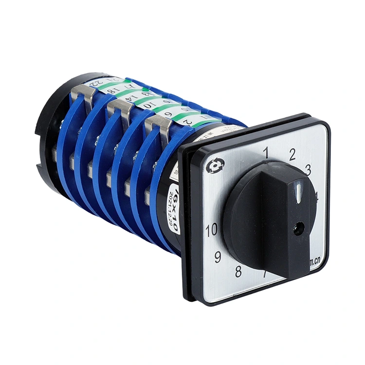 مفتاح التحويل من سلسلة KDHC 32A